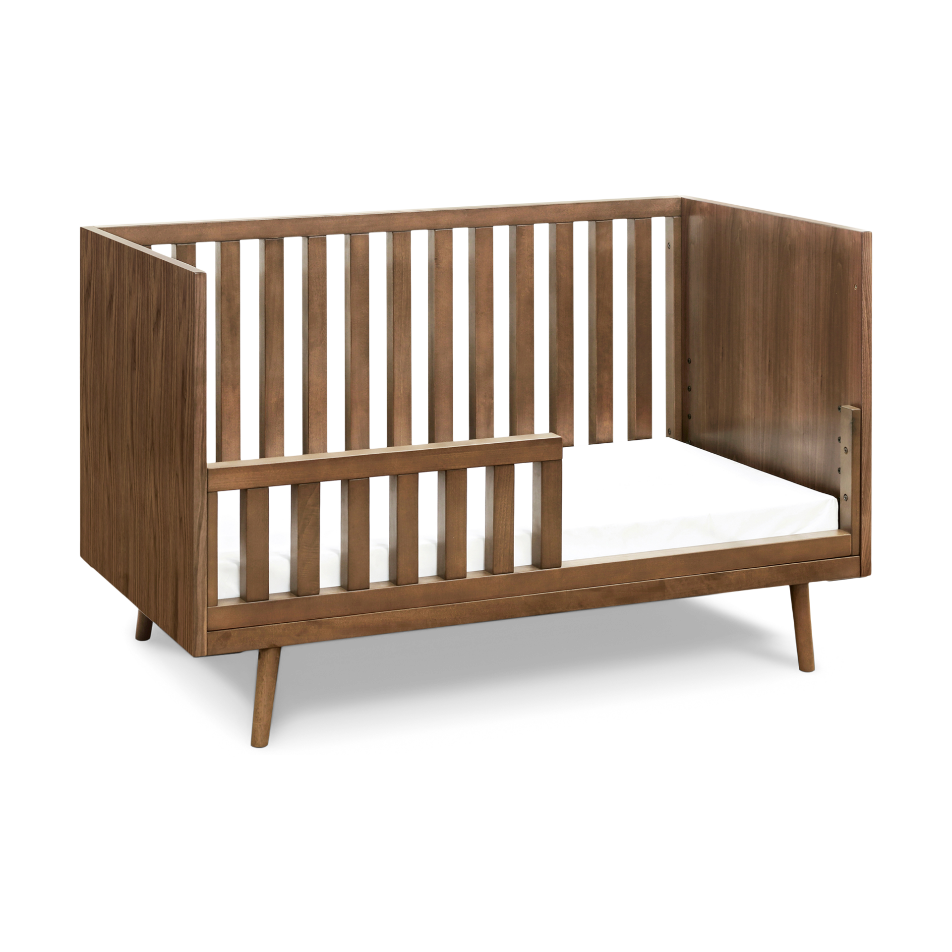 Ubabub Nifty Timber 3-in-1 Crib.