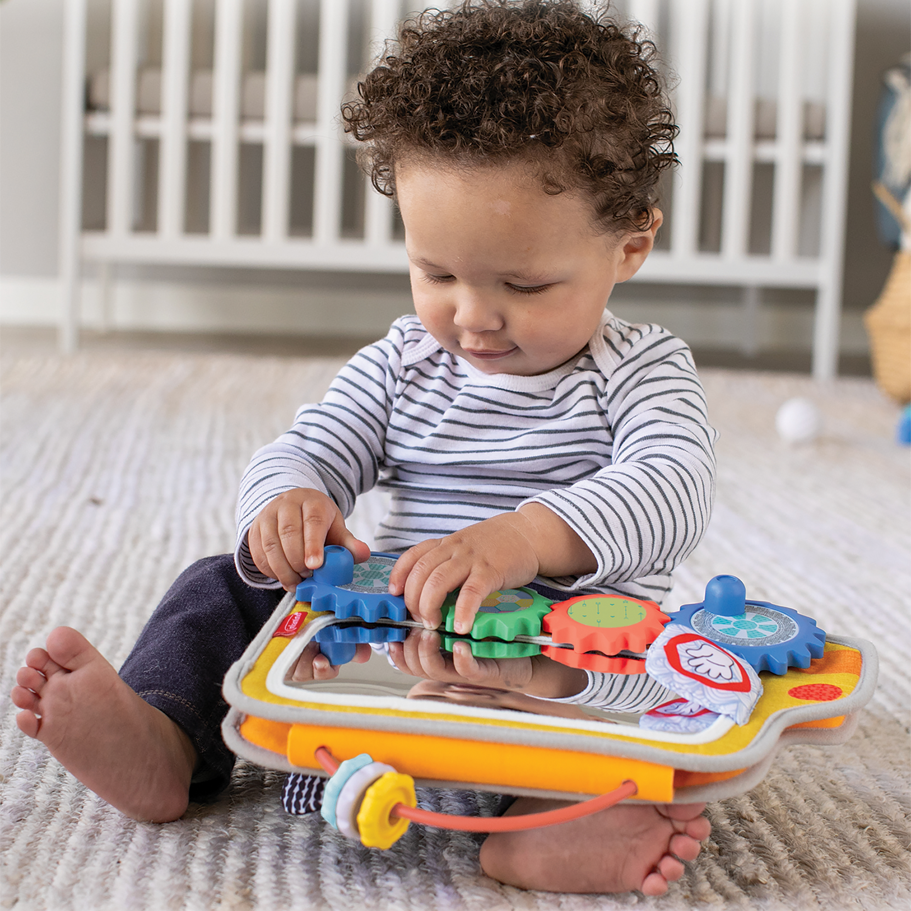 Infantino 2-in-1 Gears in Motion Activity Bus.
