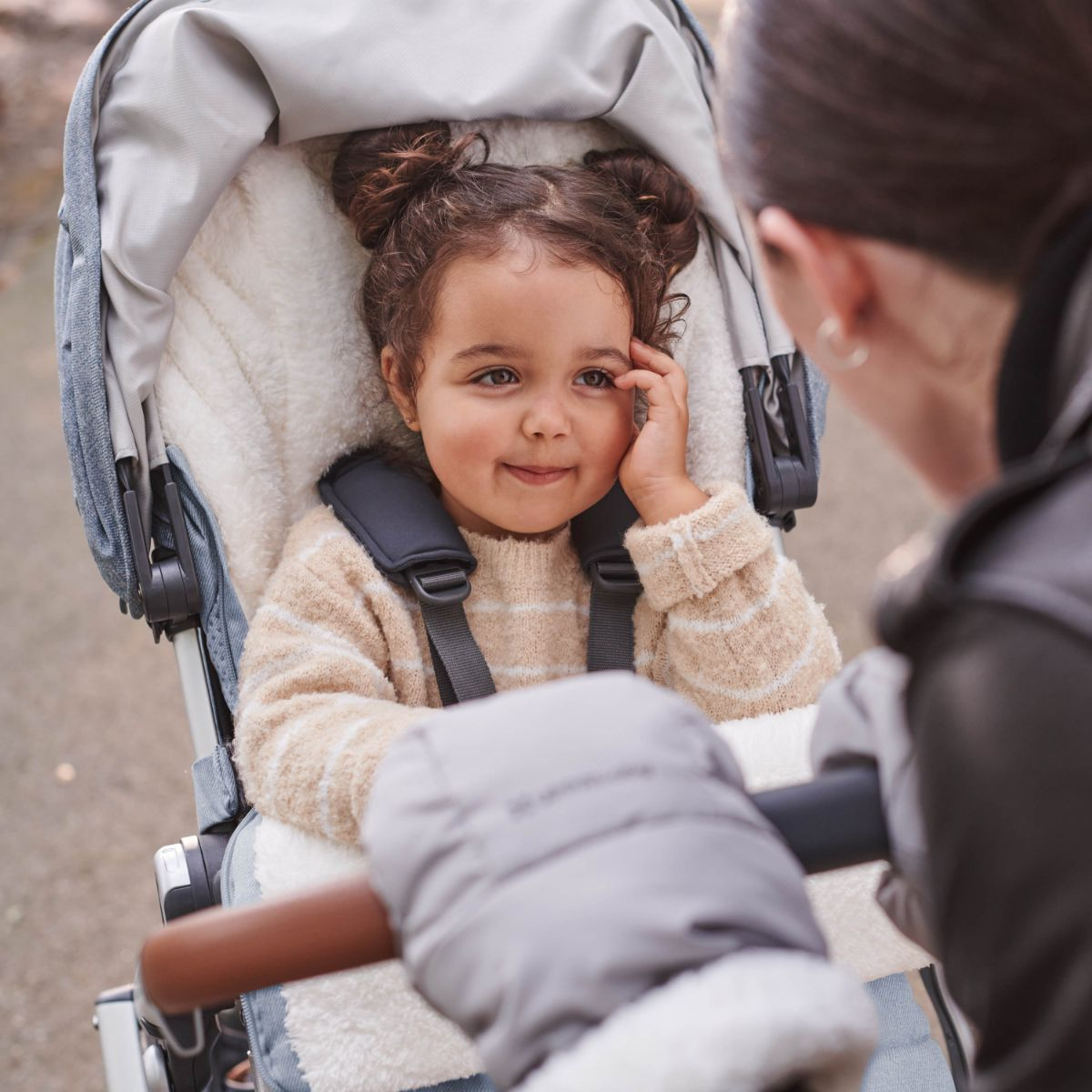 UPPAbaby CozyHandmuffs.