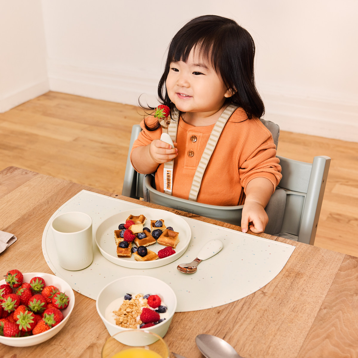 AEIOU Toddler Tableware Gift Set - Oat.