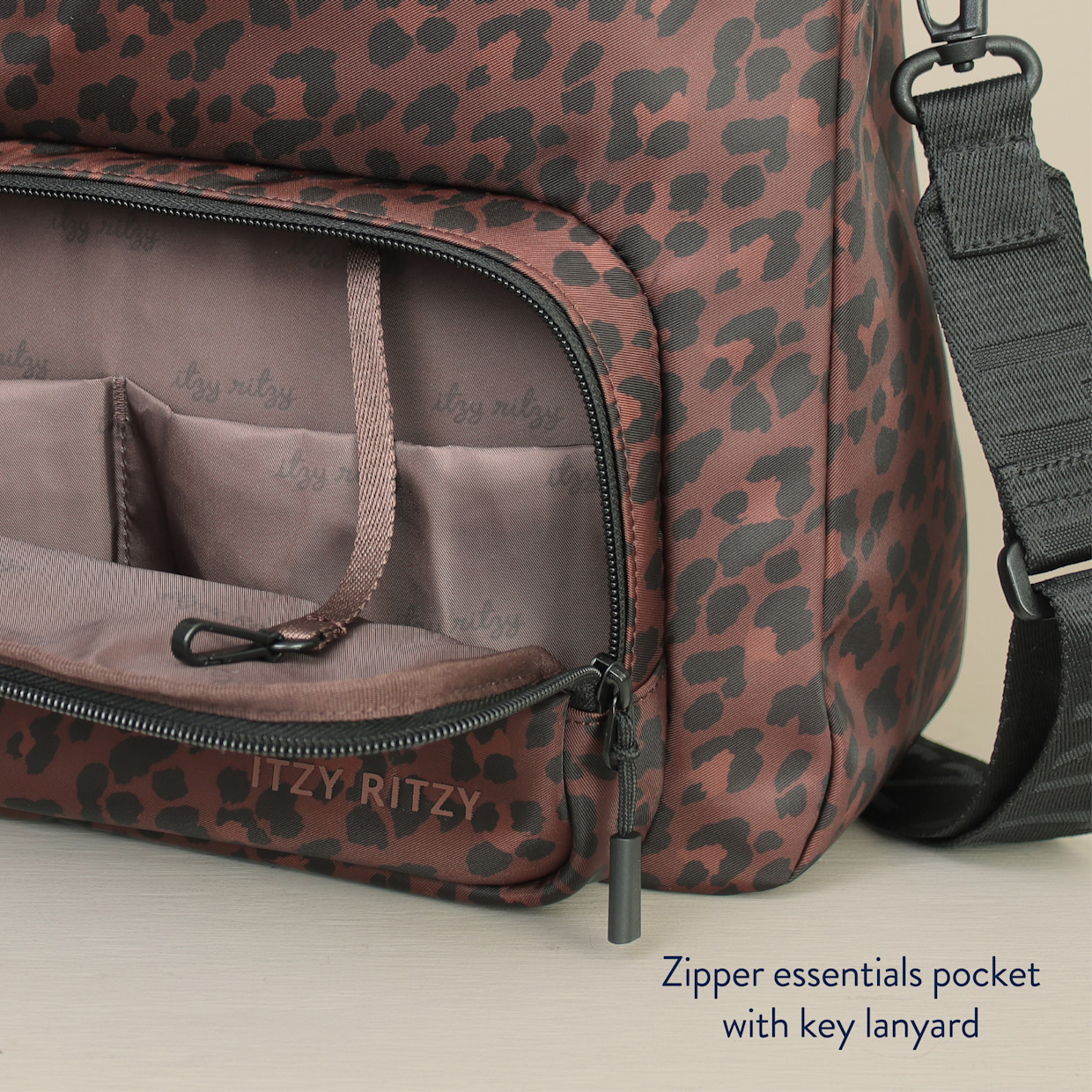 Itzy Ritzy Belong Cargo Caddy - Brown.
