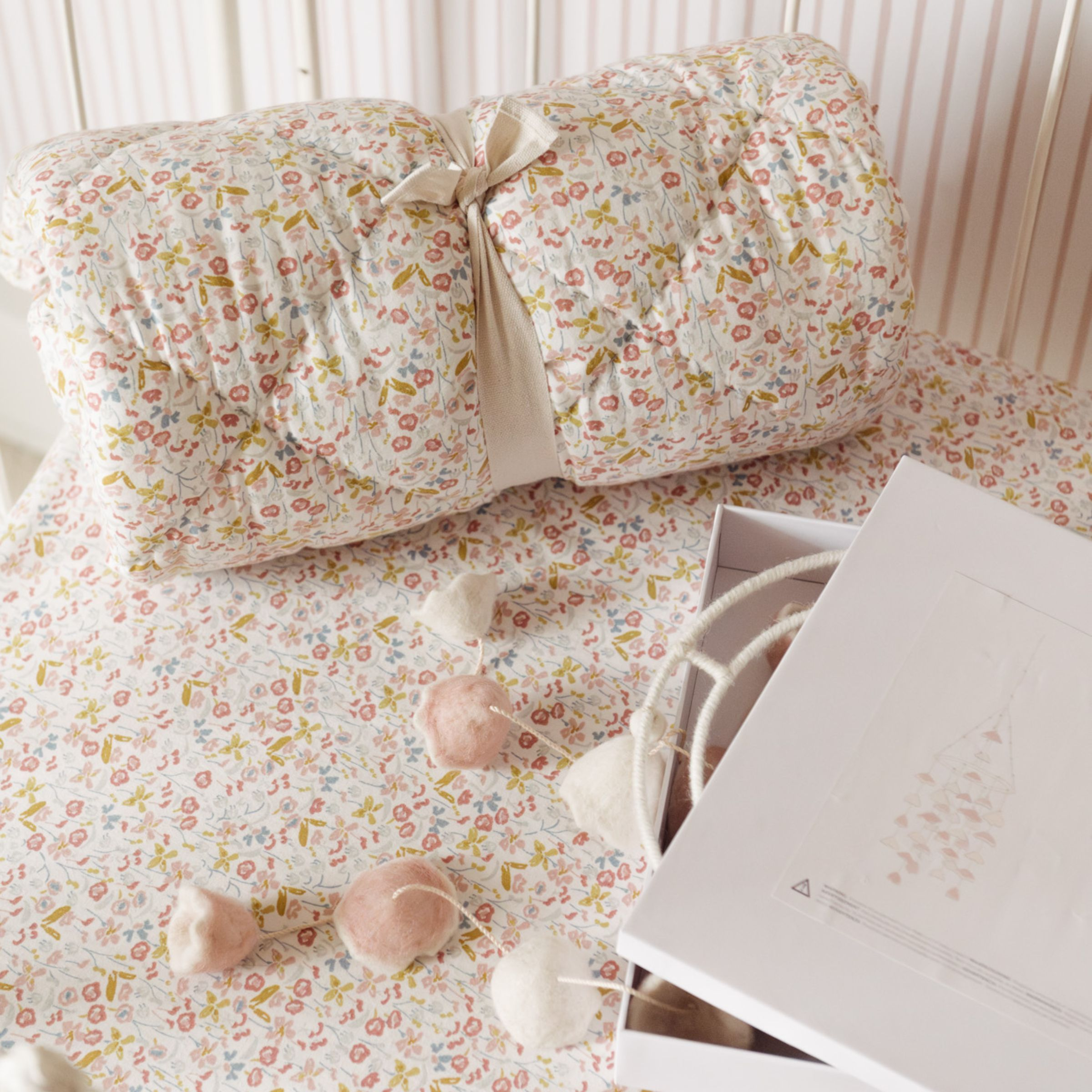 Pehr Printed Baby Play Mat - Floret.