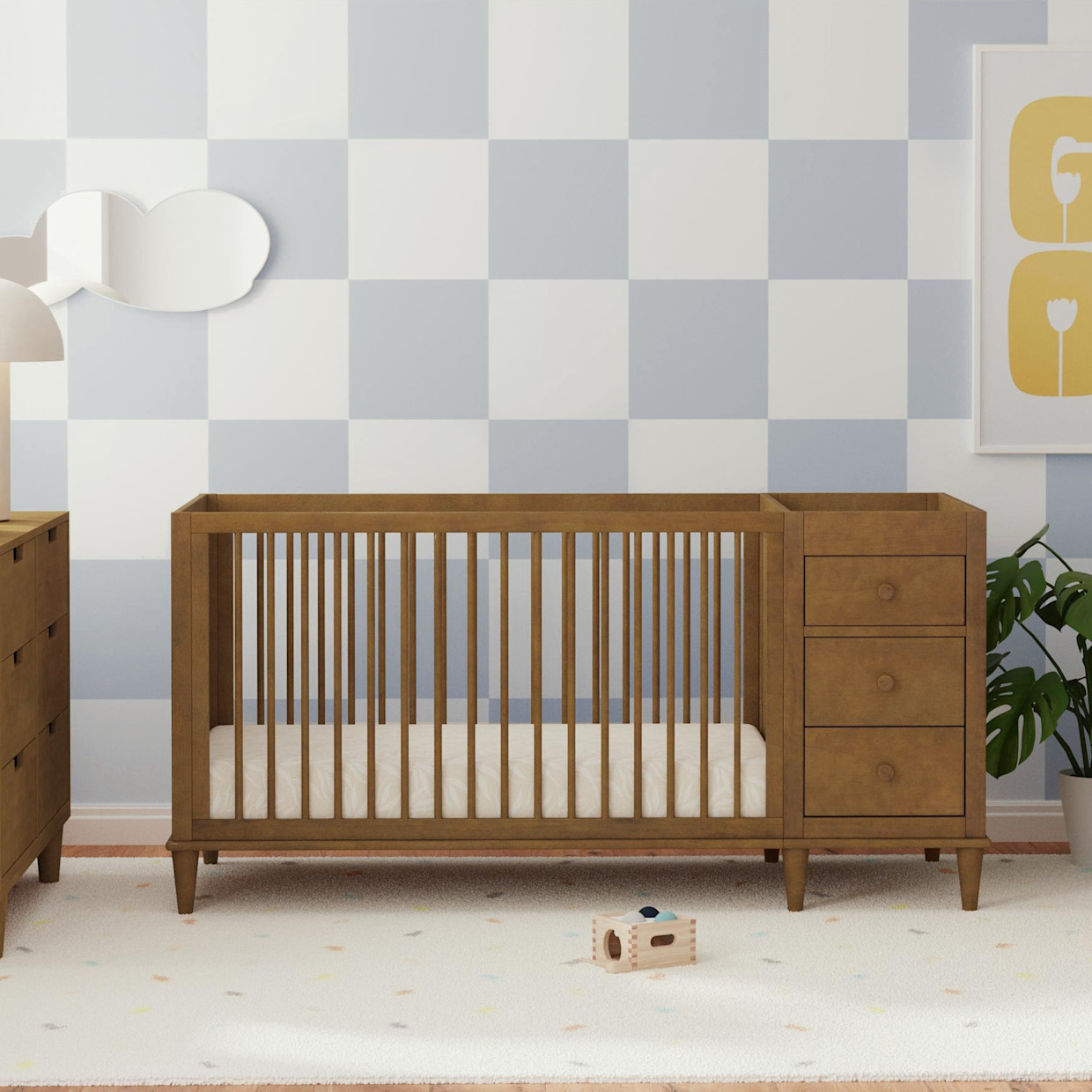 daVinci Marley 3-in-1 Crib and Changer Combo - Walnut.