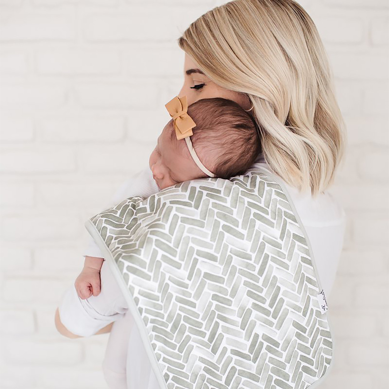 Copper Pearl Printed Burp Cloth Set - Alta.