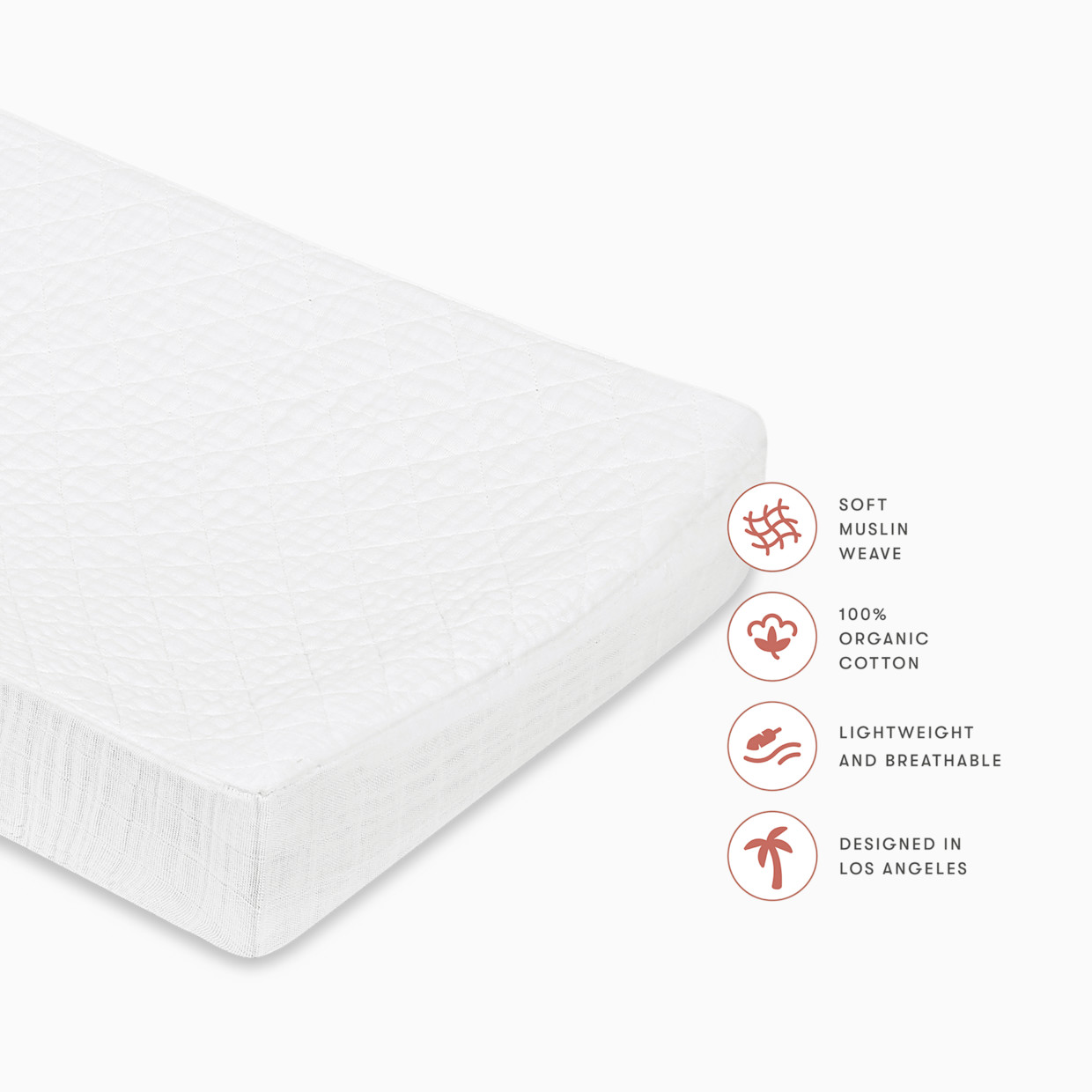 babyletto Quilted Changing Pad Cover in GOTS Certified Organic Muslin Cotton - White.