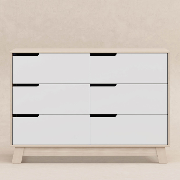 babyletto Hudson 6-Drawer Double Dresser.