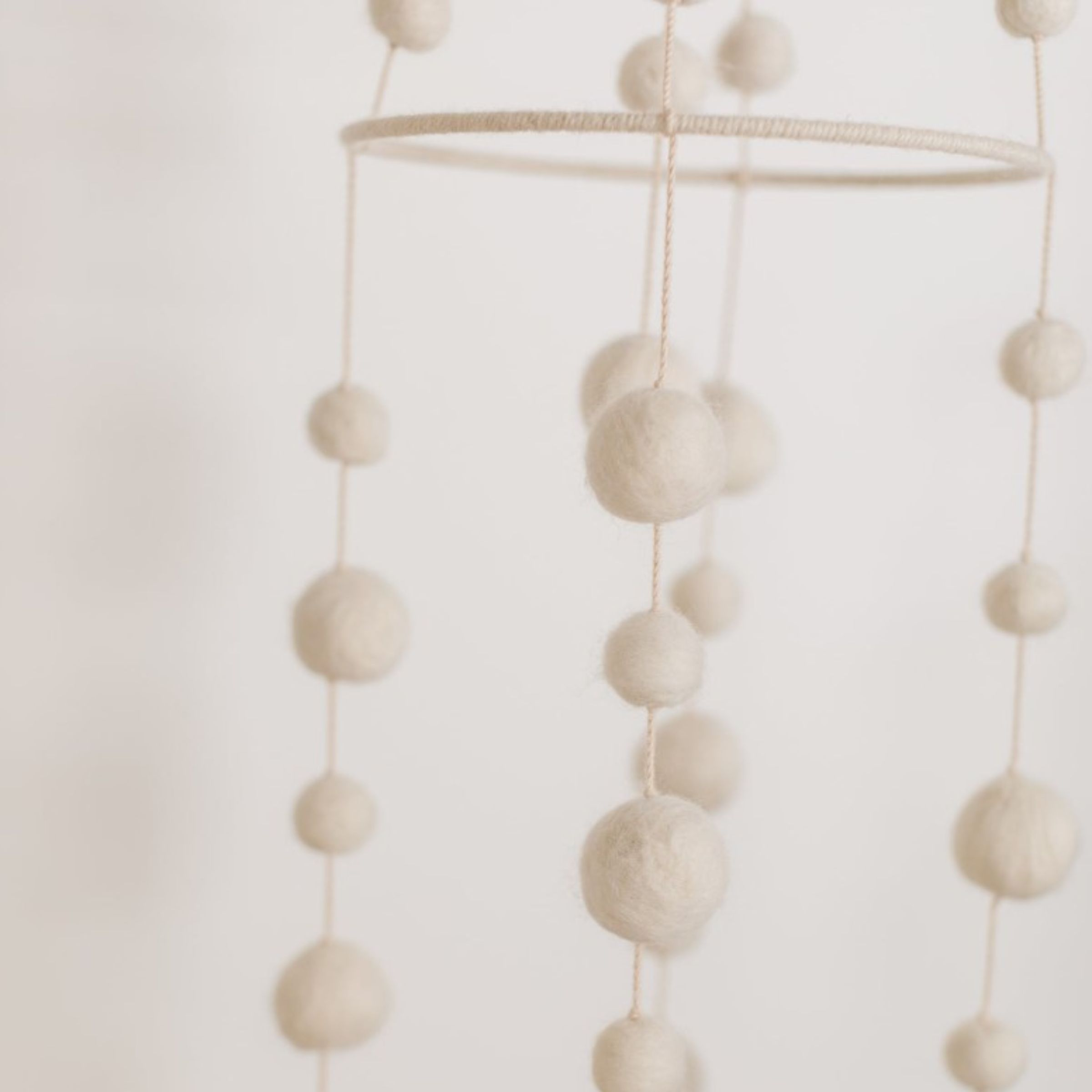 Pehr Deluxe Mobile - Dream A Little Dream.