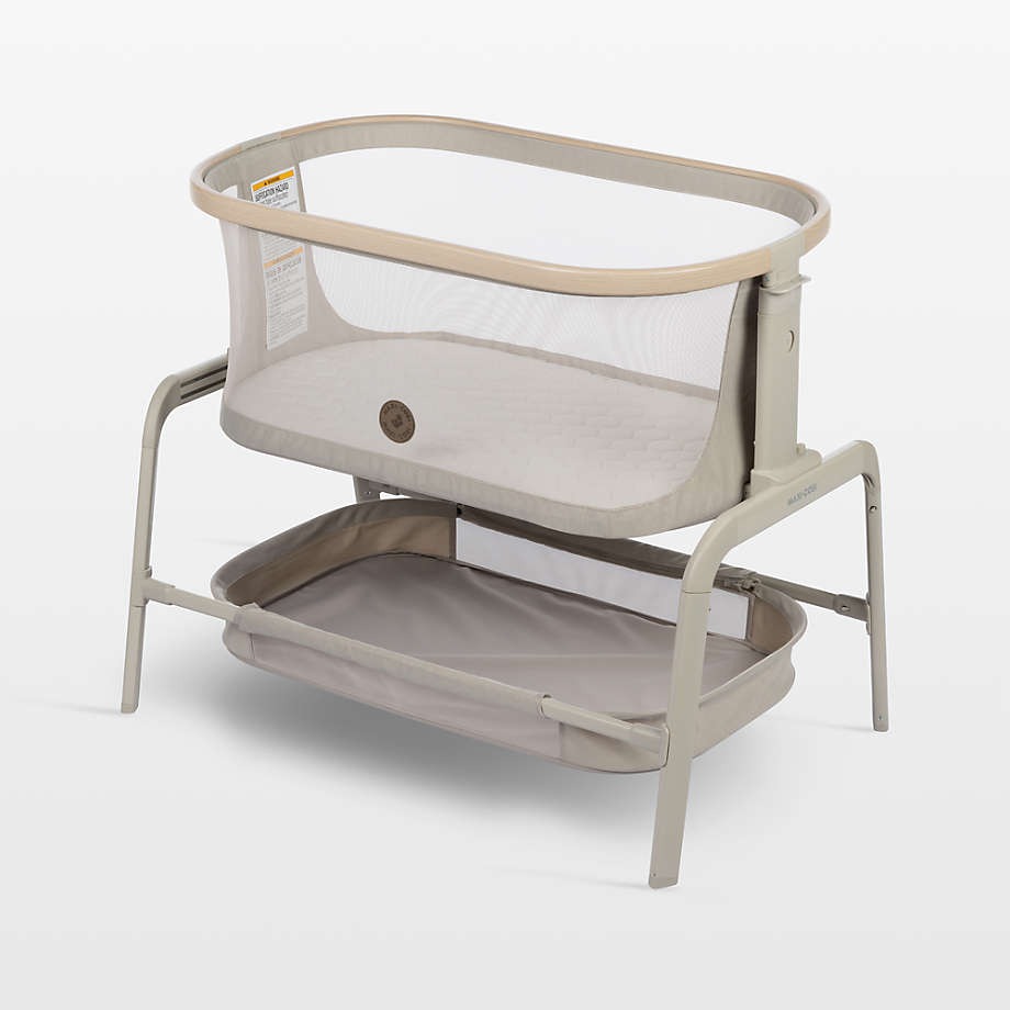 Iora Travel Baby Bassinet with Storage.