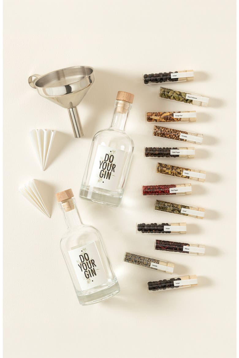 Uncommon Goods Gin Making Kit by Do Your Gin Inc.