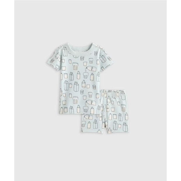 Quince 100% Organic Cotton Short Sleeve and Shorts Pajama Set in Milk.