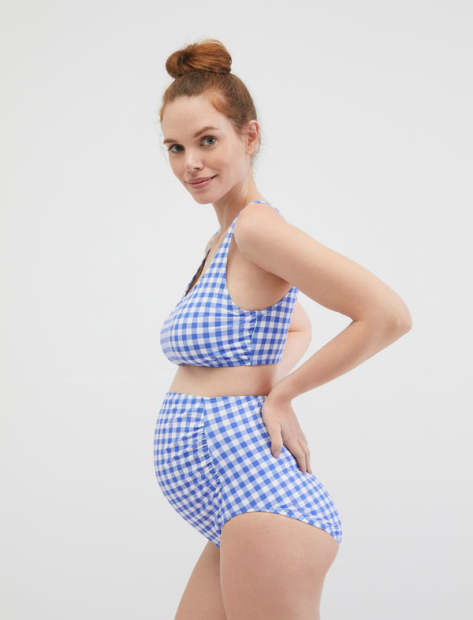 The 18 Best Maternity Swimsuits to Flaunt Your Baby Bump This