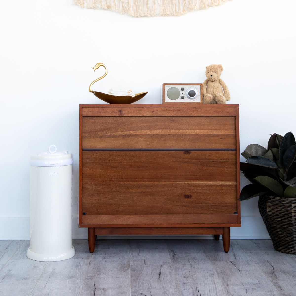 Ubbi Stainless Steel Diaper Pail - Ivory.