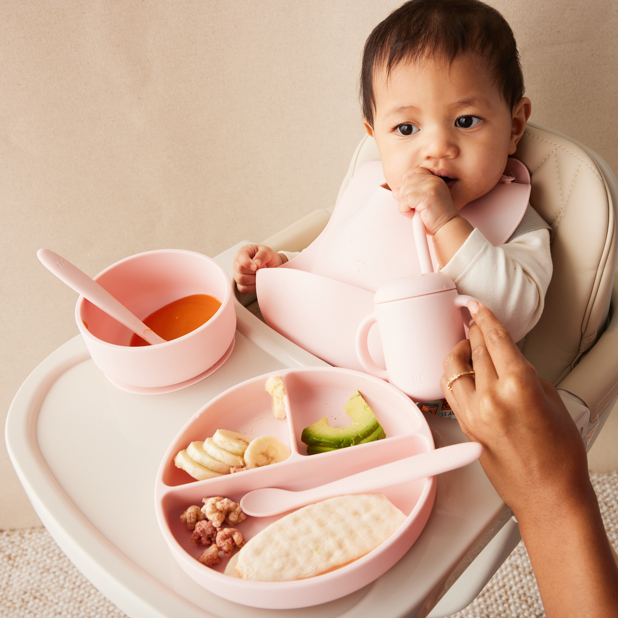 AEIOU Suction Bowl with Lid - Petal.