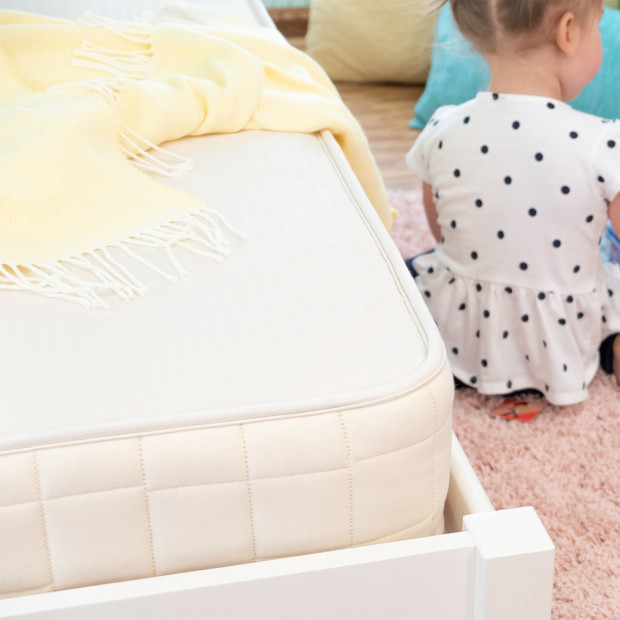 Naturepedic 2-in-1 Ultra/Quilted Kids Mattress - Twin Trundle.