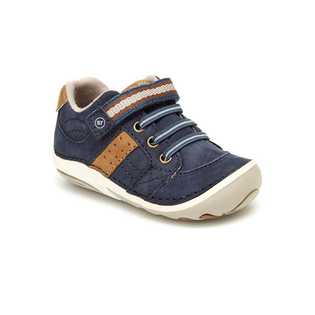 Stride Rite Artie Sneaker.