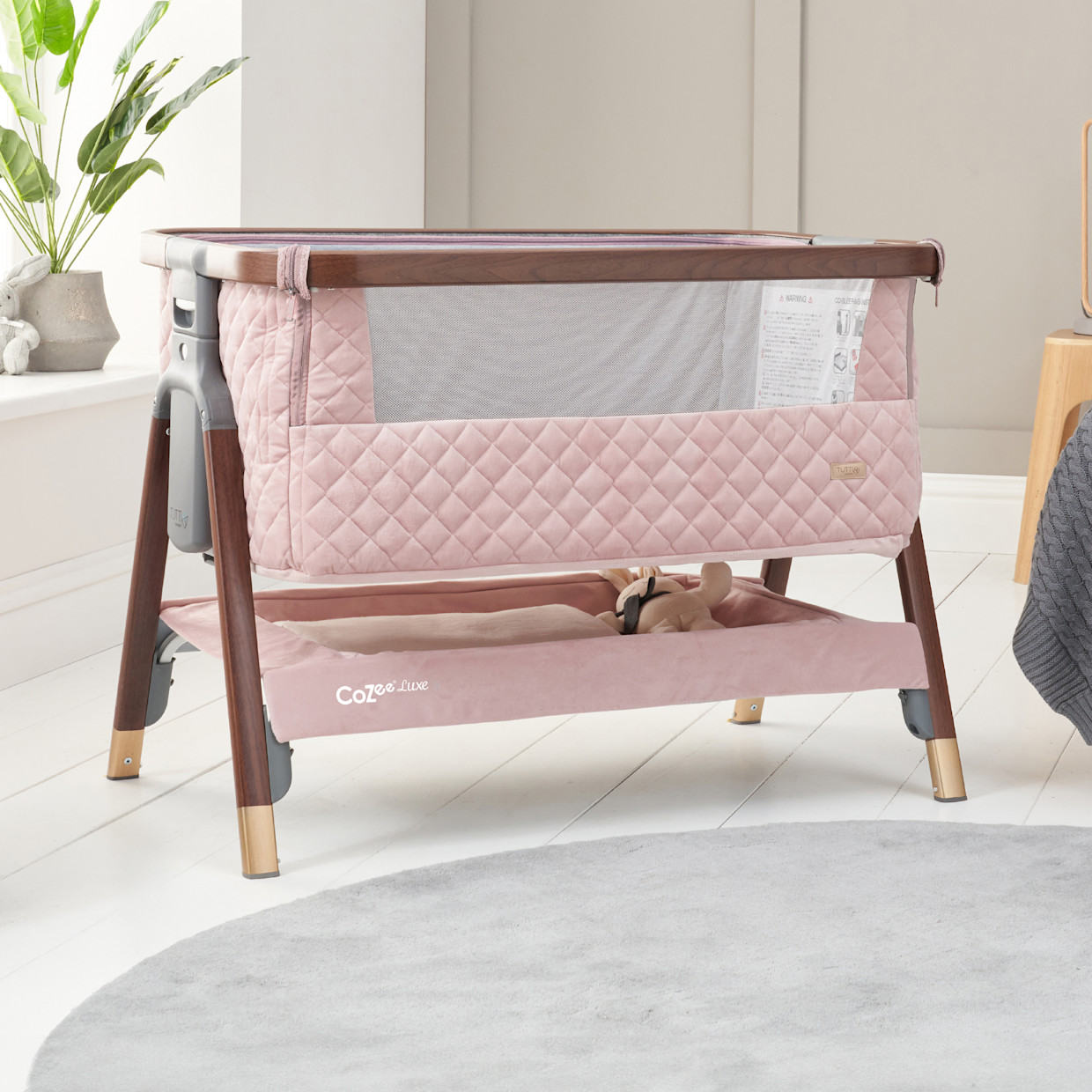 Tutti Bambini CoZee Luxe Bedside Crib - Walnut/Blush Pink.