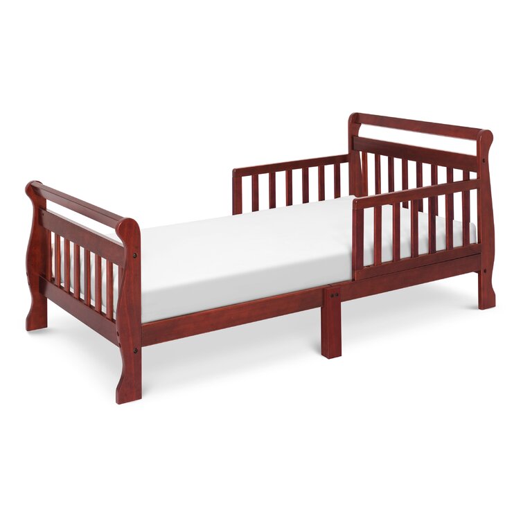DaVinci Toddler Sleigh Standard Bed.