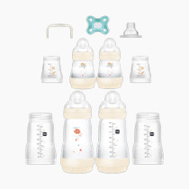 MAM Grow with Baby 15-Piece Gift Set, Newborn 0-4 Months, Anti-Colic Bottles and Silicone Nipples SkinSoft, Essential Baby Items, Unisex