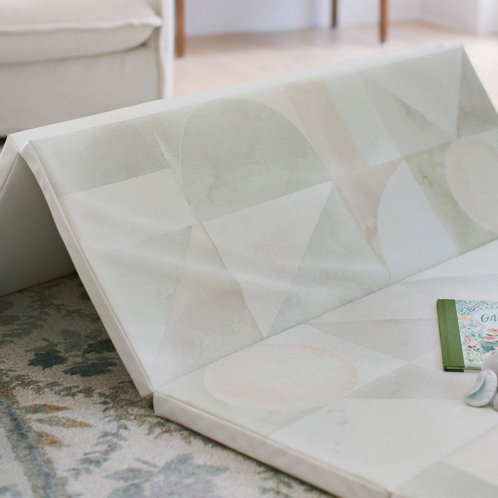 House of Noa Tumbling Mat - Boden Stonewash, 4X6.