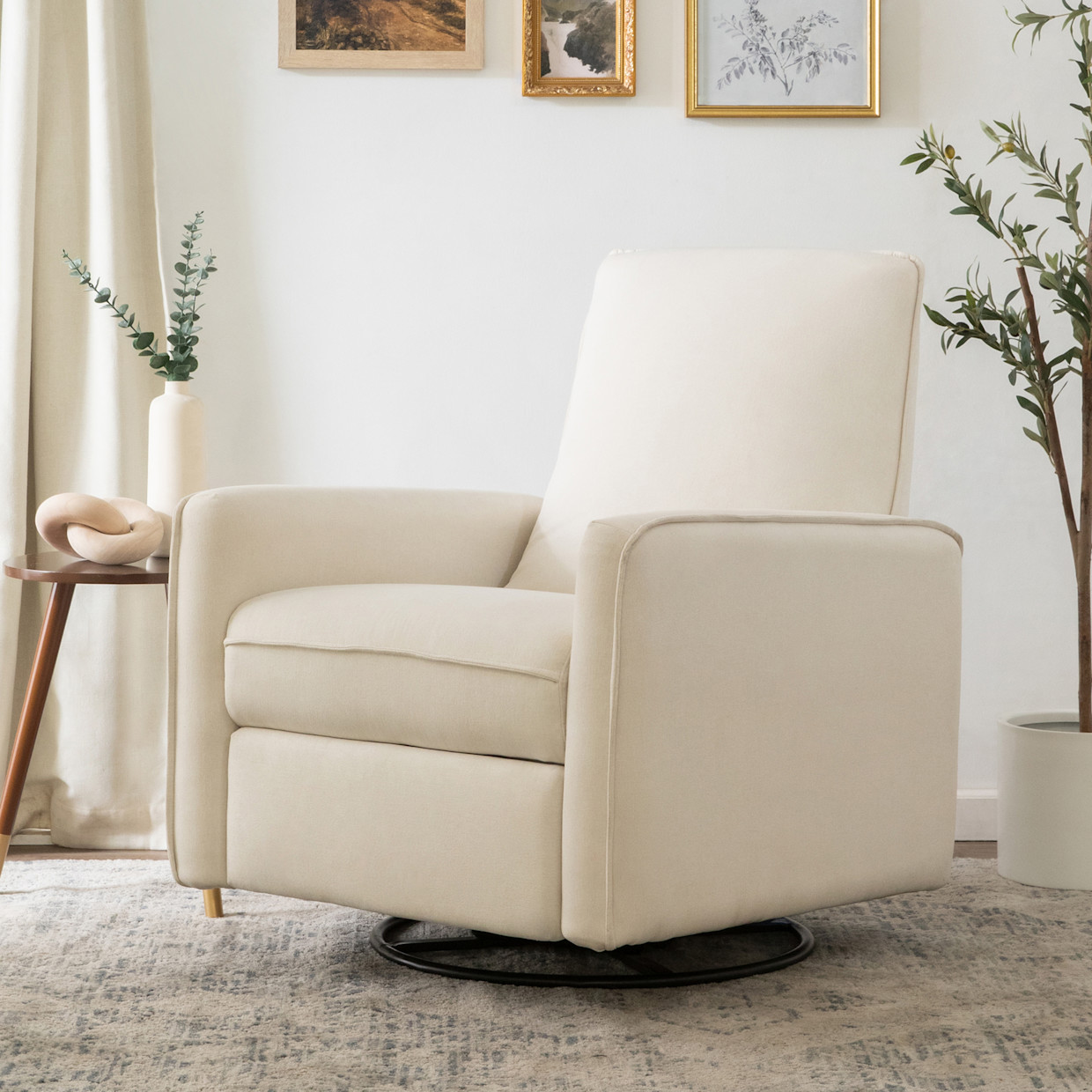 daVinci Penny Recliner and Swivel Glider - Performance Cream Eco Weave.