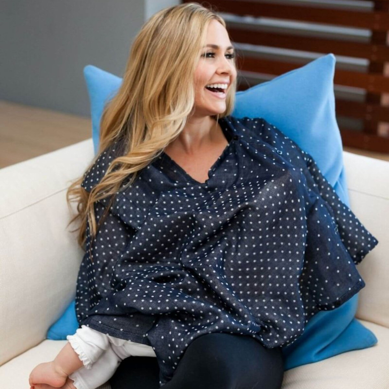 Simple Wishes The Haven 100% Cotton 7-in-1 Nursing Cover - Navy Dots.