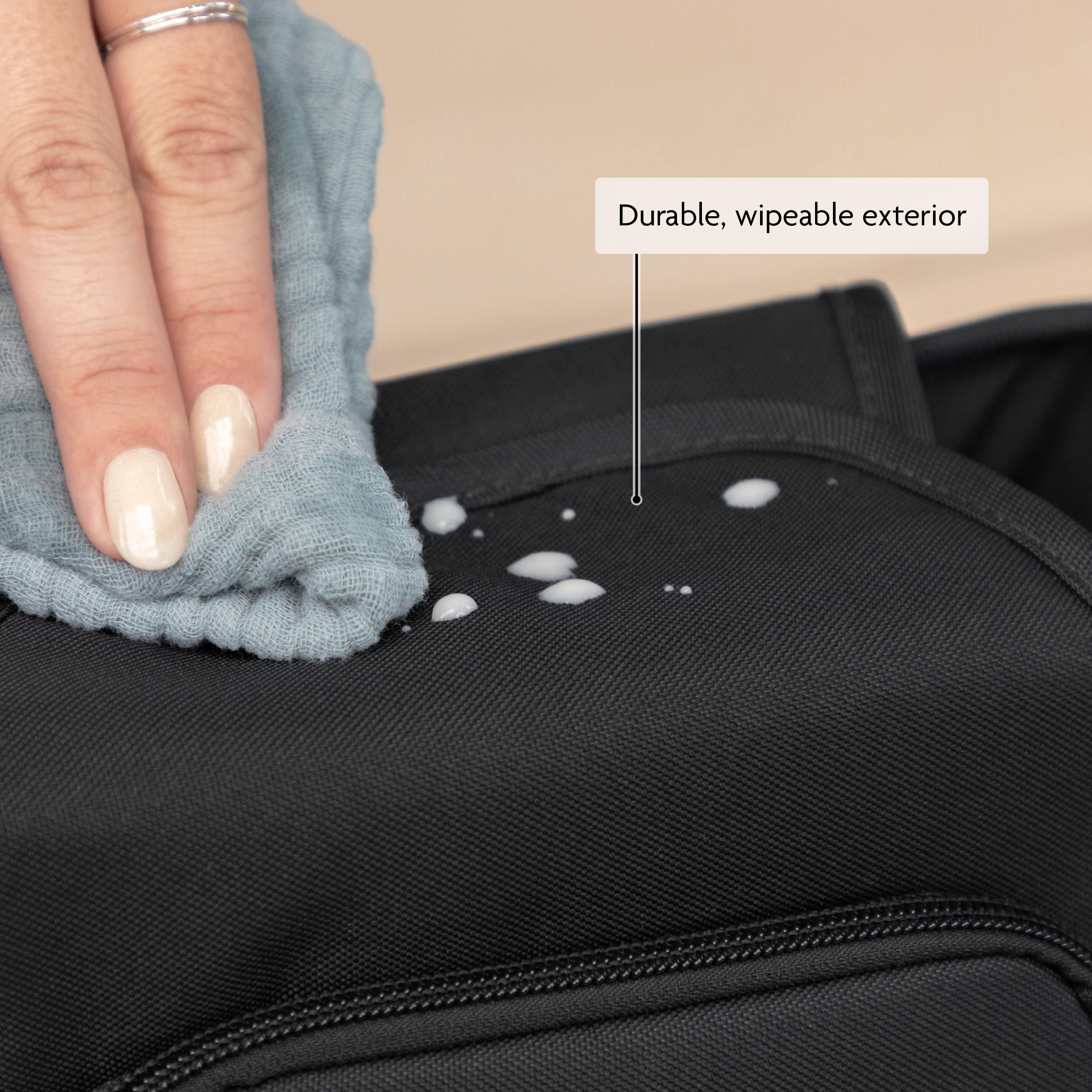 UPPAbaby Carry All-Parent Organizer.