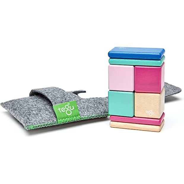 Tegu 8 Piece Pocket Pouch Magnetic Wooden Block Set.
