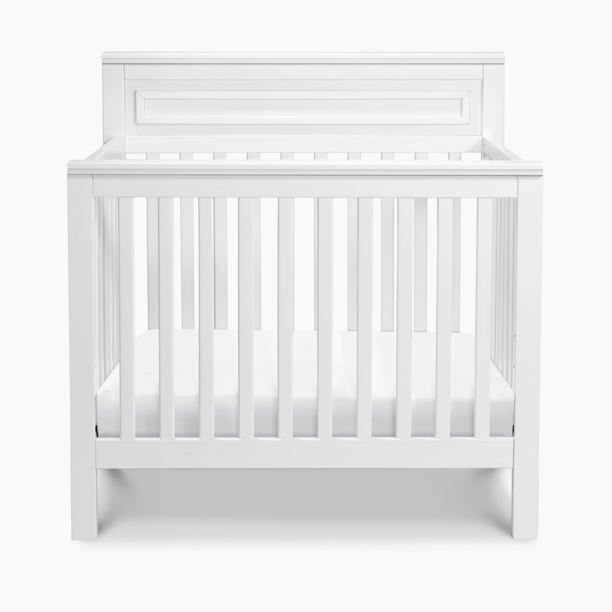 DaVinci Autumn 4-in-1 Convertible Mini Crib - White.