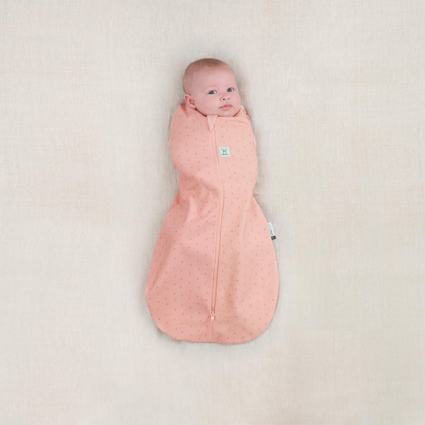 ergoPouch Cocoon Swaddle Bag 0.2 Tog - Berries, 6-12 Months.