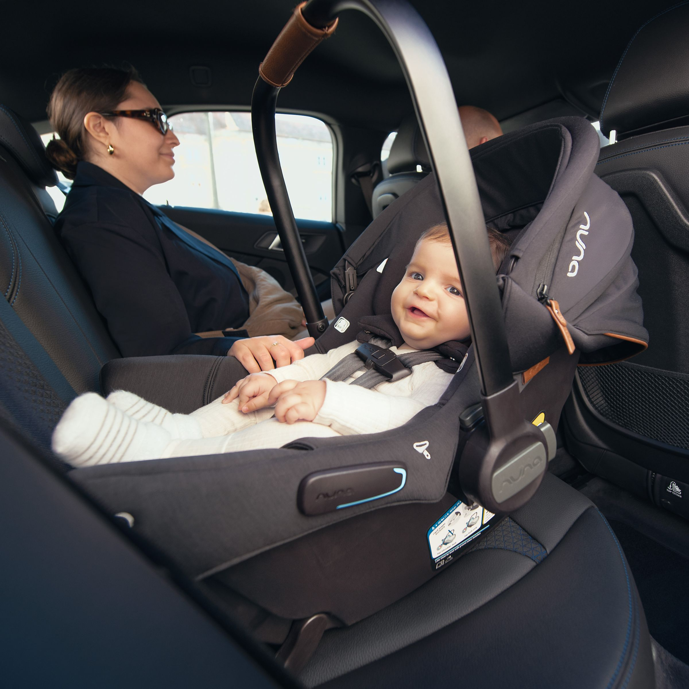 Nuna PIPA urbn & SWIV Stroller Travel System - Caviar.