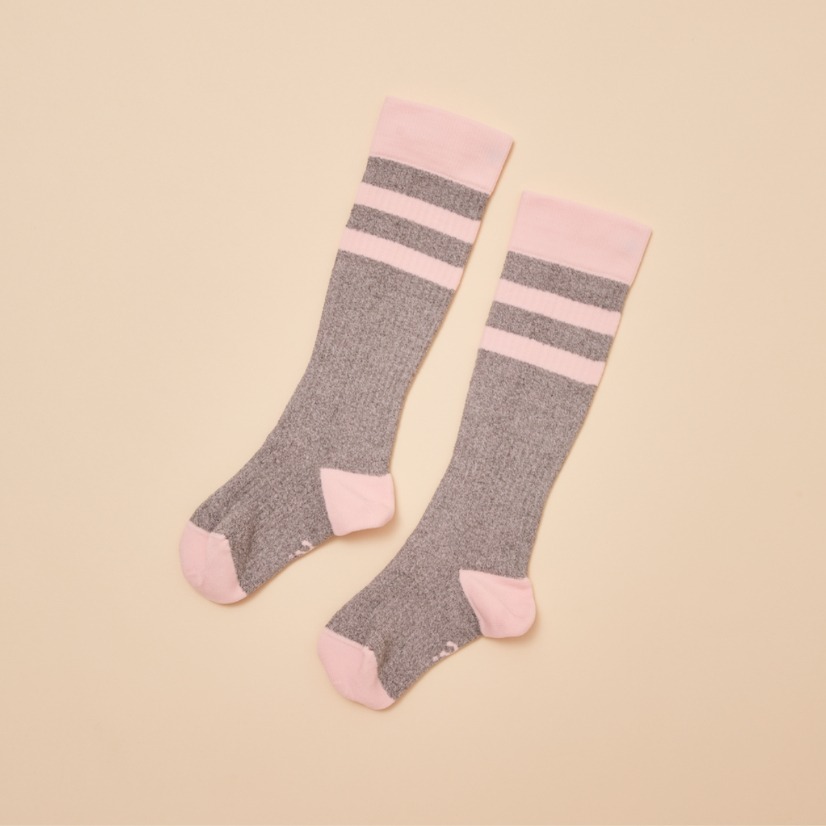 TheRY The Comforter Maternity Compression Sock - Pink, Medium.