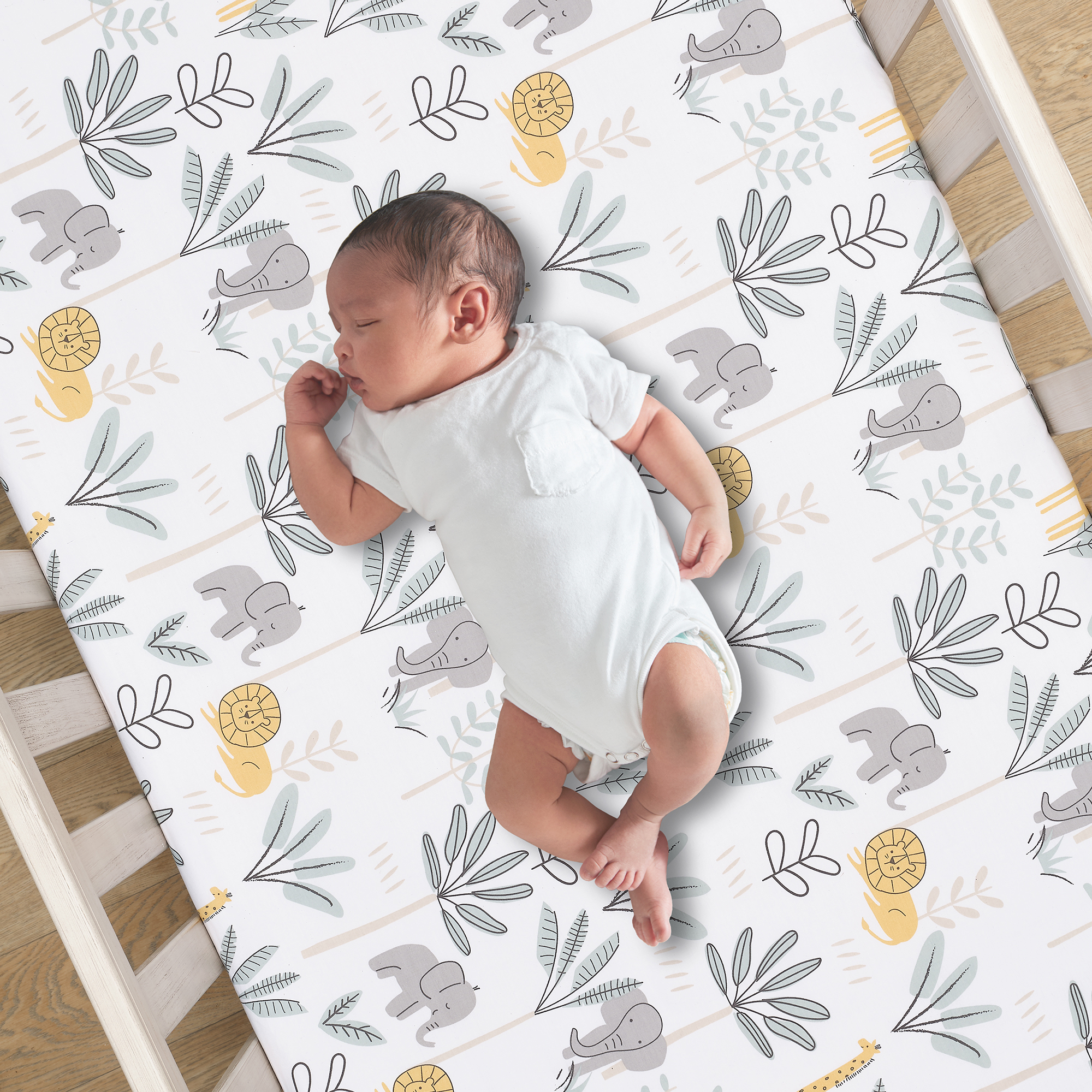 Lambs & Ivy 3-Piece Crib Bedding Set - Jungle Adventure.