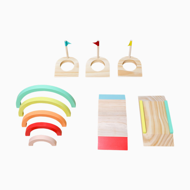 Wonder & Wise Good Wood Mini Golf Game.