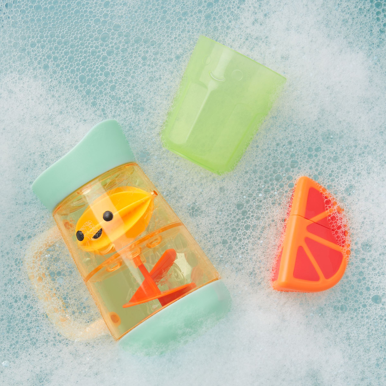 Skip Hop Tub-to-Table Cafe Swirl & Splash Lemonade Bath Toy Set.