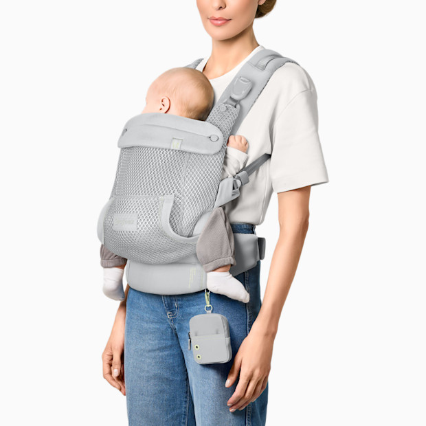 Cybex LAYA Carrier.