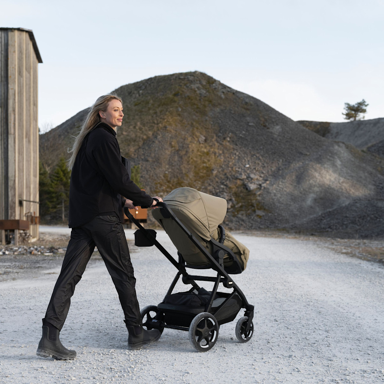 Thule Charm Stroller - Faded Khaki.