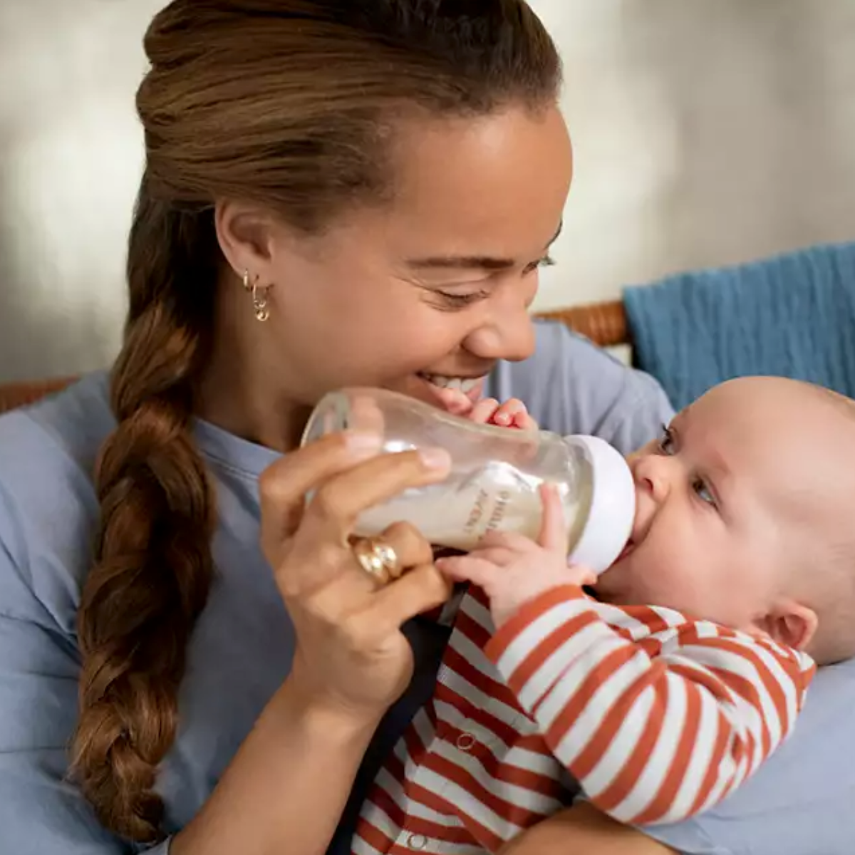 Philips Avent Glass Natural Baby Bottle with Natural Response Nipple - 8 Oz, 3.