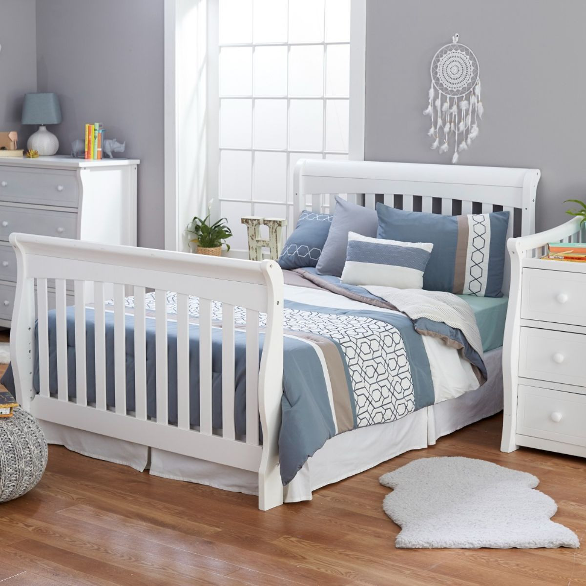 Sorelle Princeton Elite Crib & Changer - White.