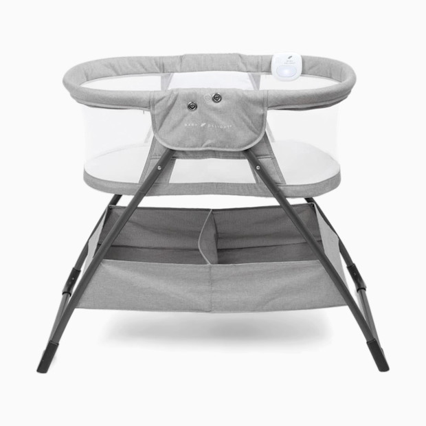 Baby Delight Beside Me Doze Deluxe Bedside Bassinet.