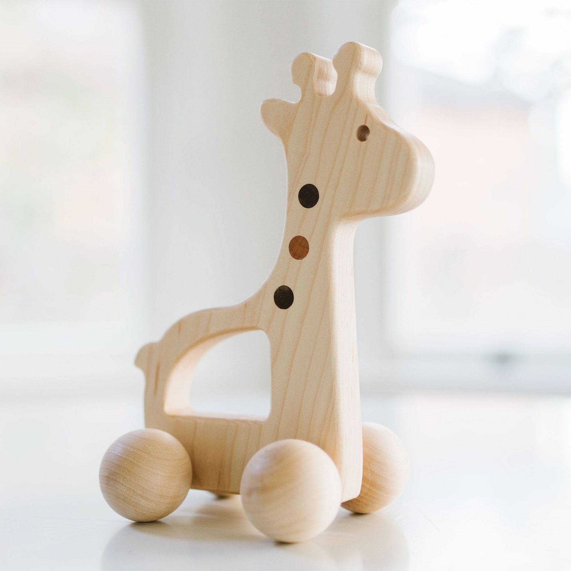 Bannor Toys Giraffe Push Toy.