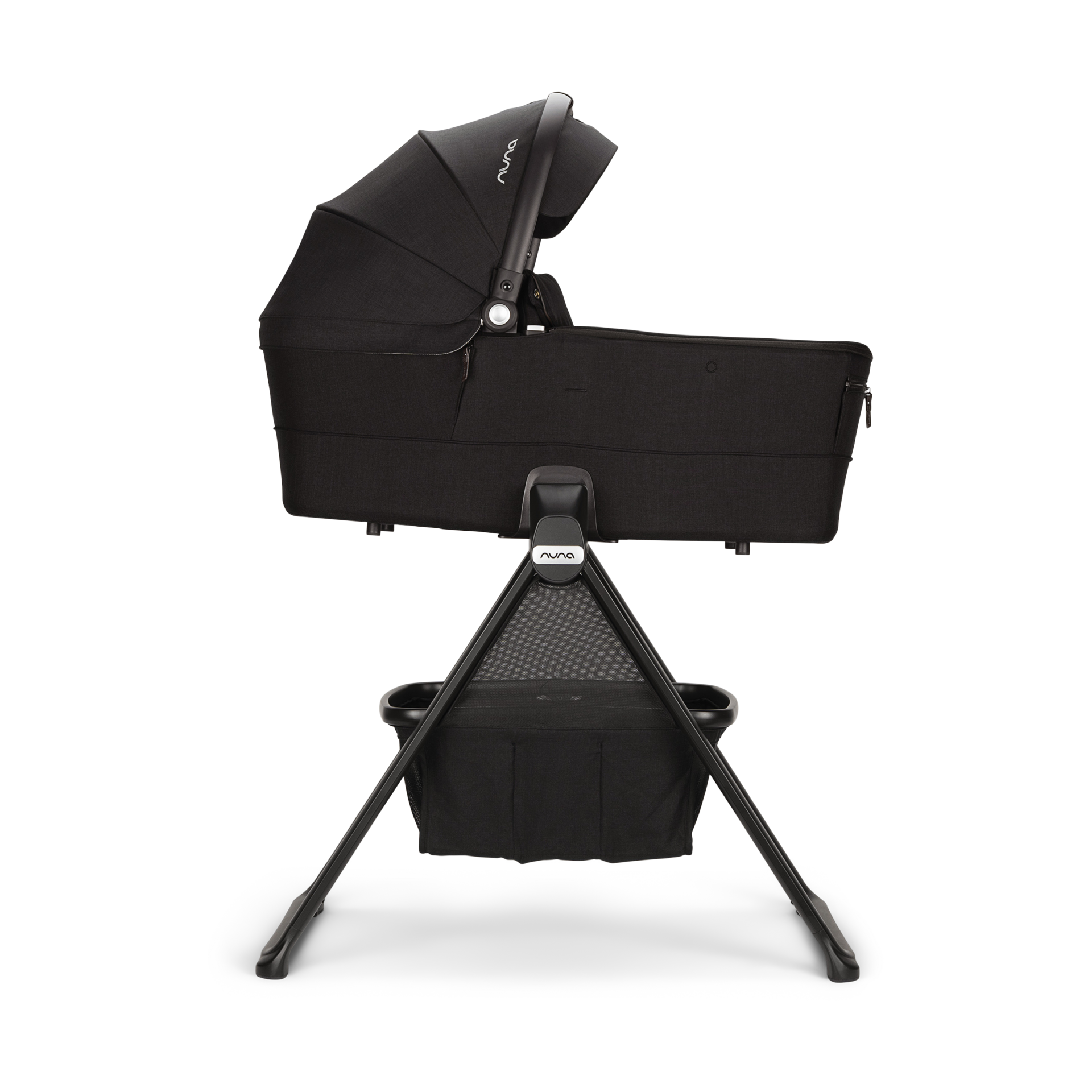 Nuna MIXX series Bassinet.
