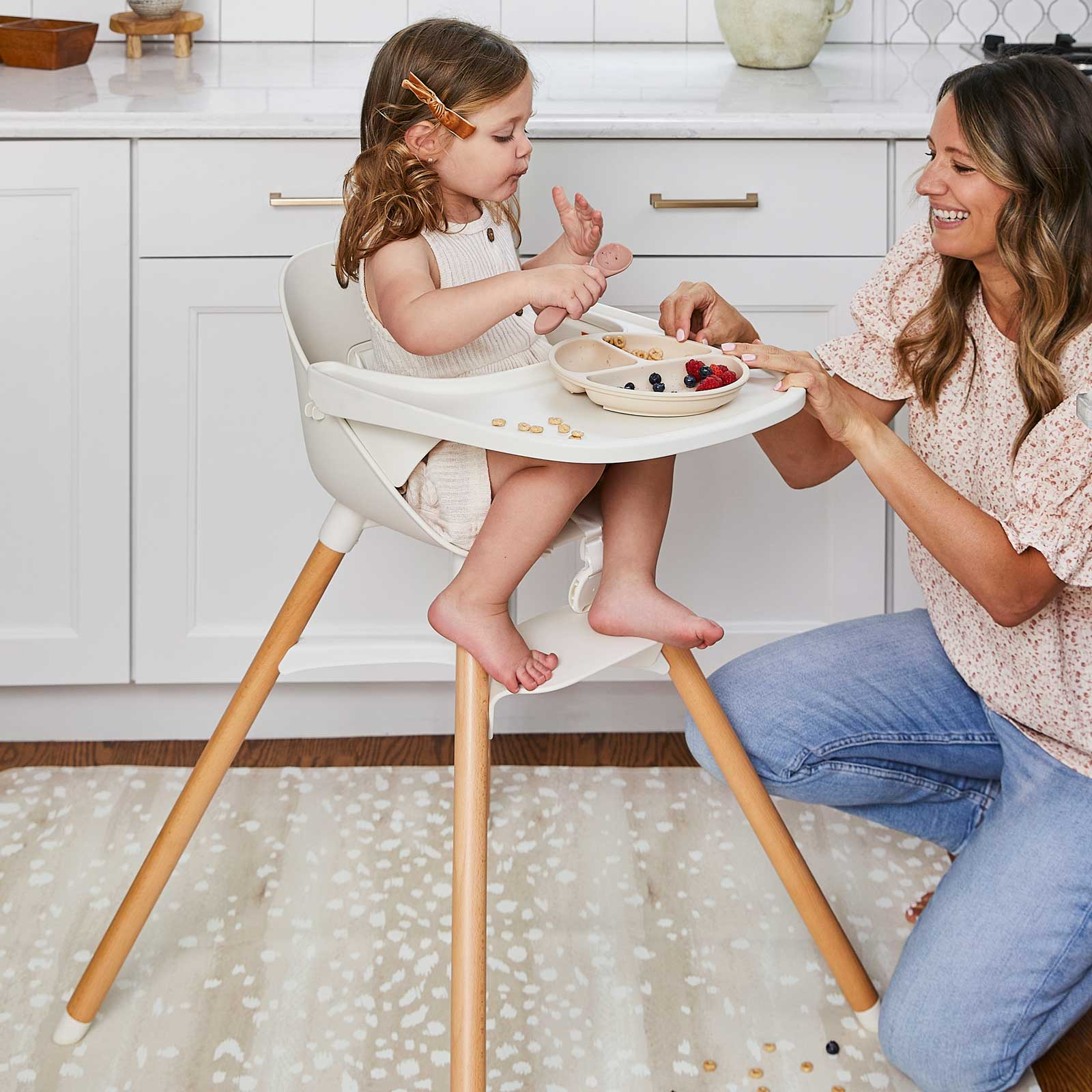 House of Noa Highchair Mat - Fawn Brown, 48X48.
