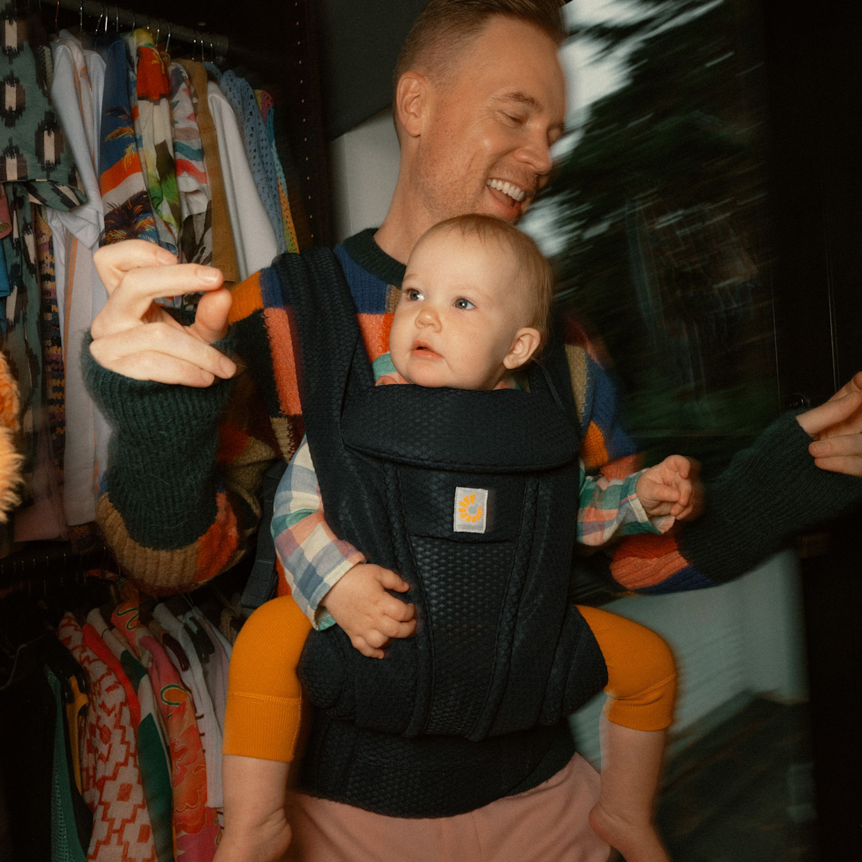 Ergobaby Omni Deluxe Mesh - Midnight Blue.