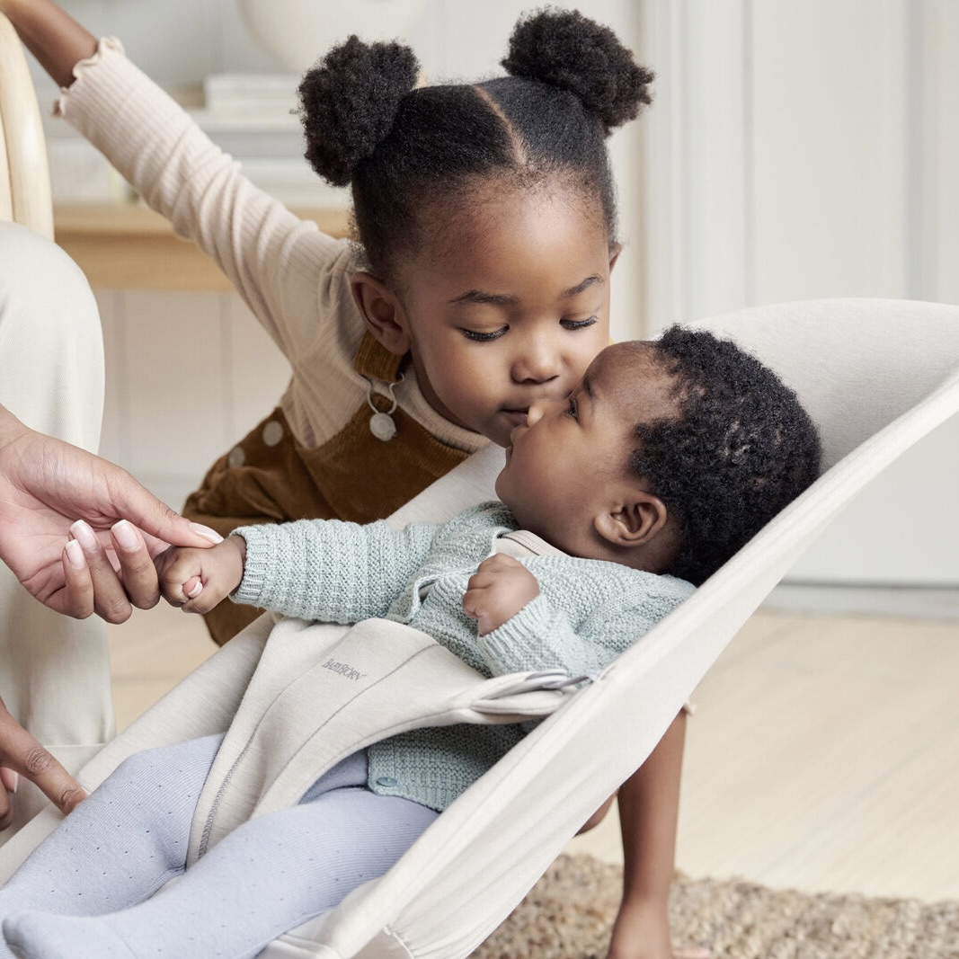 BabyBjörn Bouncer Bliss - Light Beige Jersey.