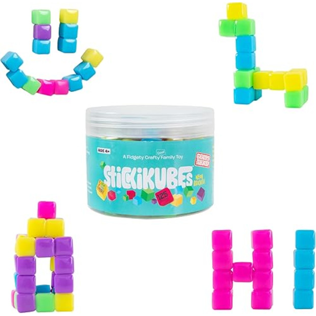 KOMARC GAMES StickiKubes Mini Stacking Cubes.