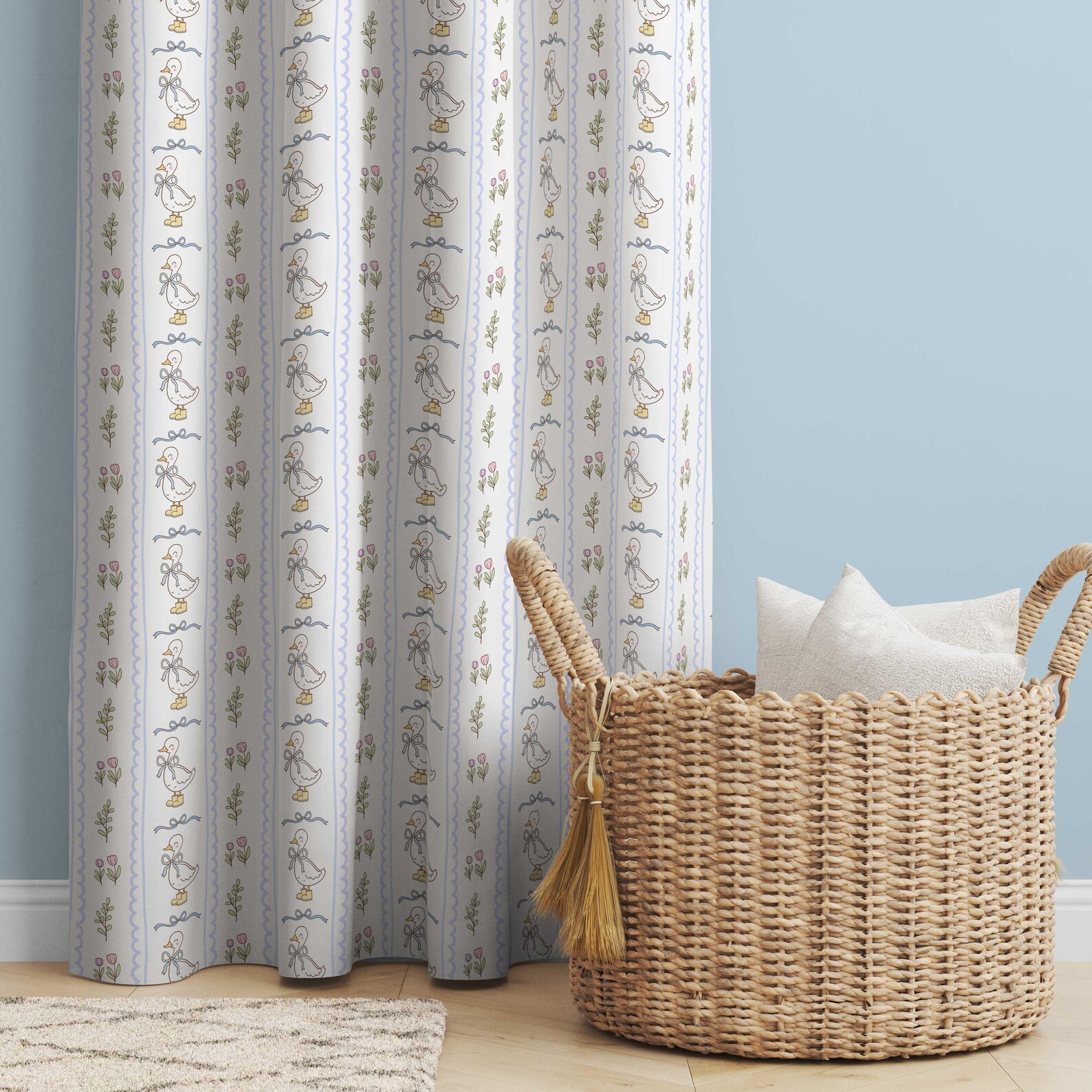 Cute Silly Goose Curtains.