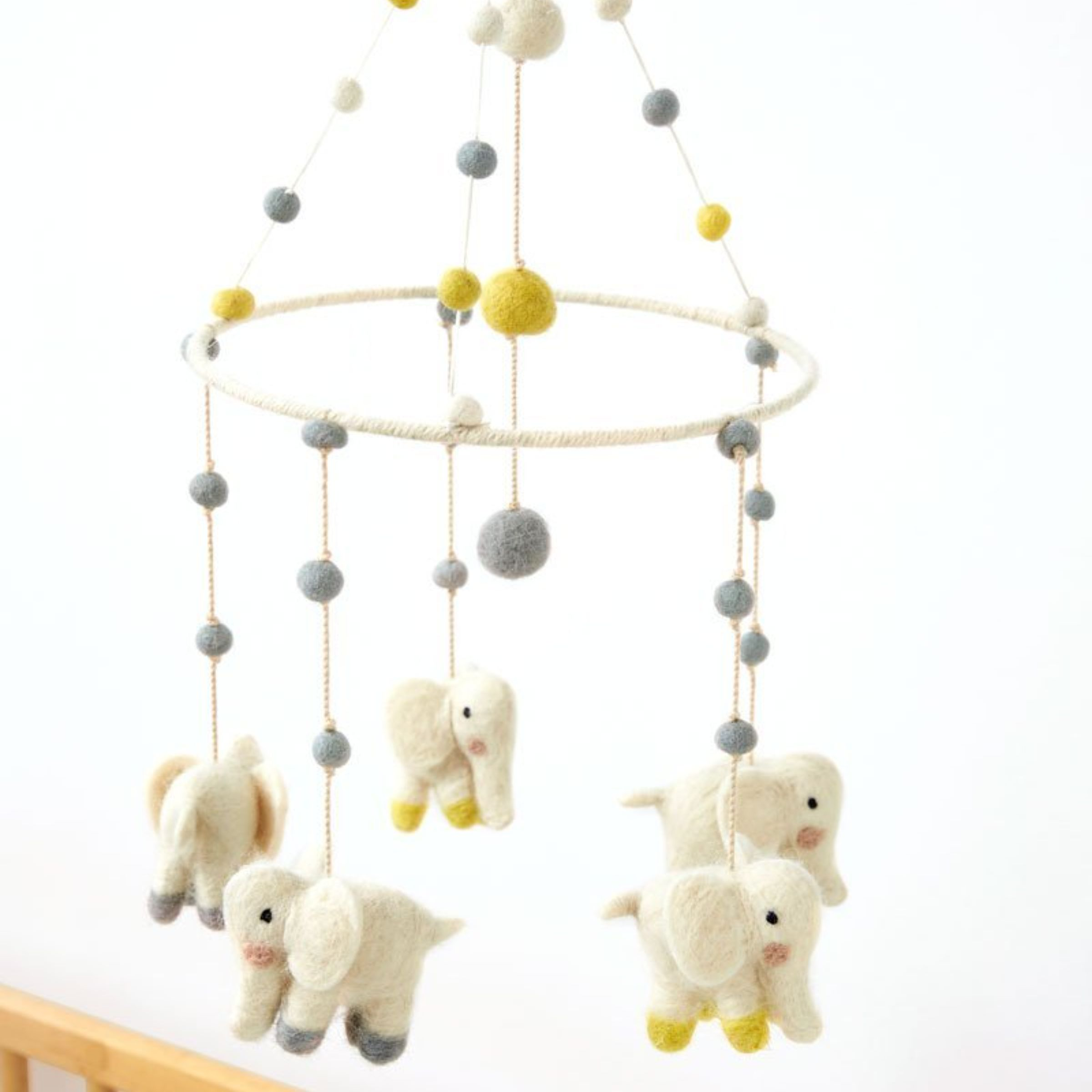 Pehr Mobile - Elephant Parade.