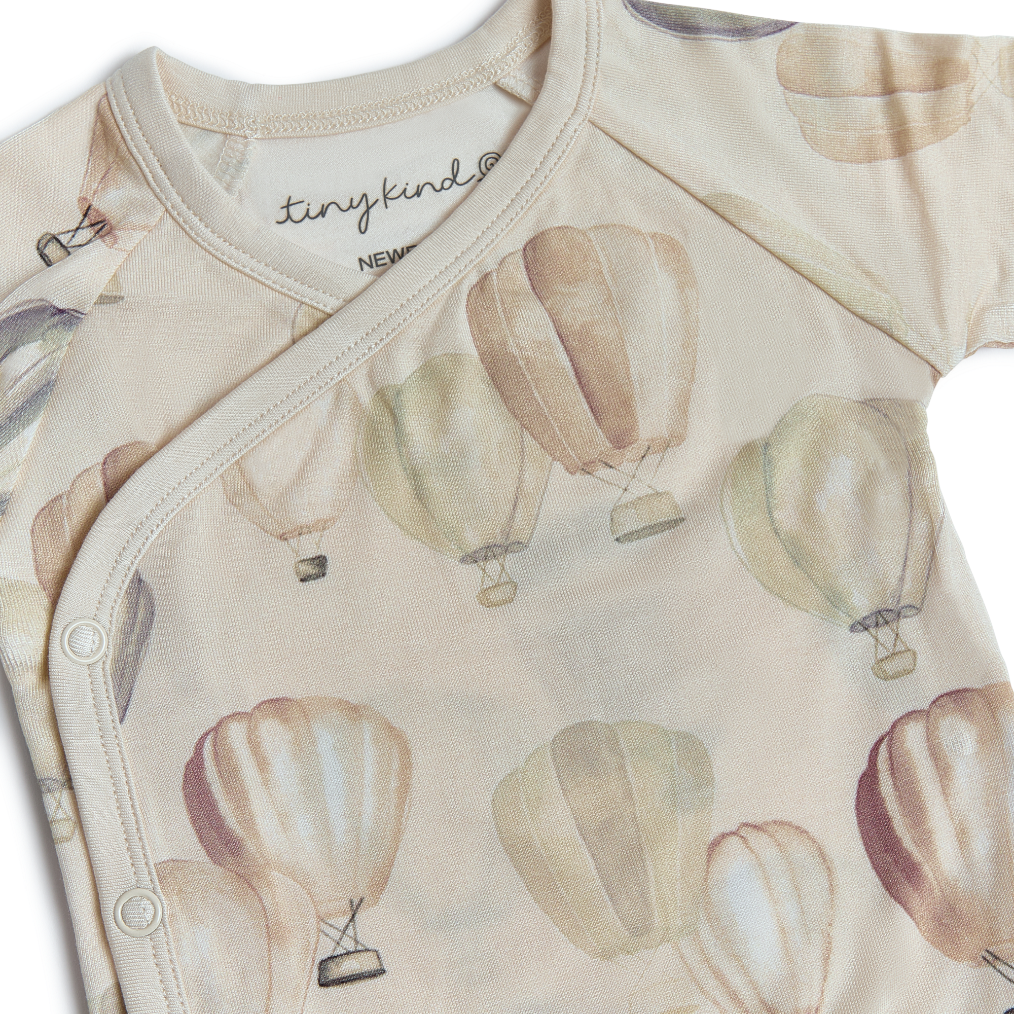 Tiny Kind Bamboo Viscose 3-Piece Newborn Take Me Home Set.