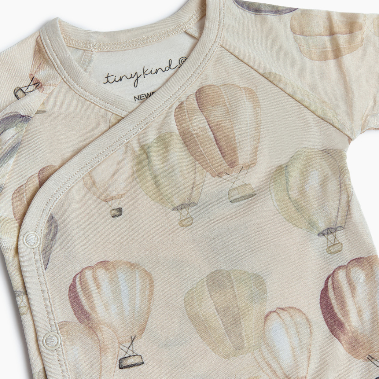 Tiny Kind Bamboo Viscose 3-Piece Newborn Take Me Home Set - Up Up Away, Nb.