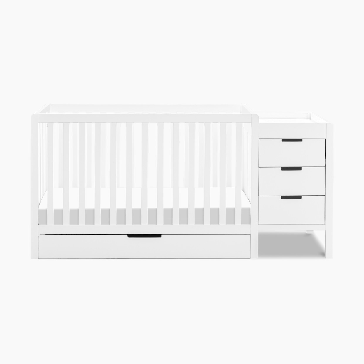 Carter's by daVinci Colby 4-in-1 Convertible Crib & Changer Combo - White.